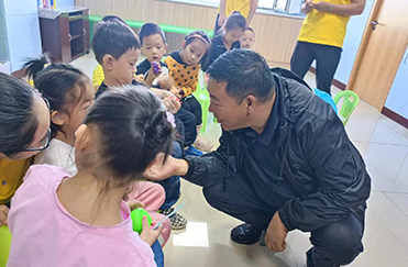 小百灵观摩团参观活动